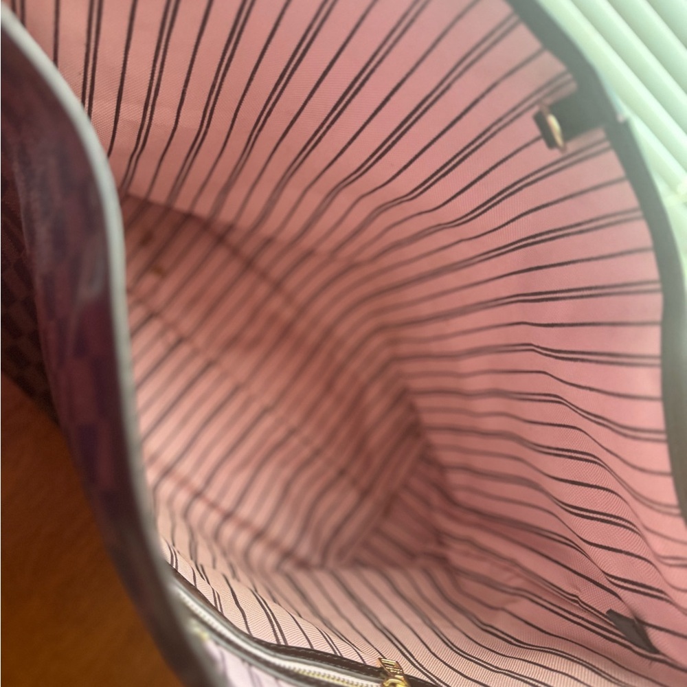 Louis Vuitton Tote